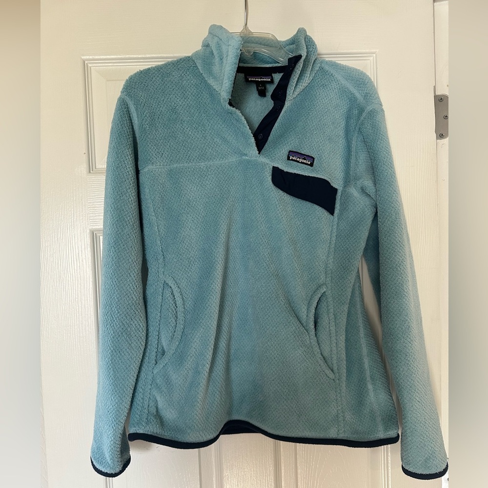 Patagonia Sky Blue with Black Trim pullover